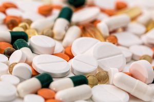 ból żołądka po antybiotyku